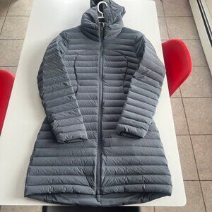 Lululemon Pack it Down Jacket